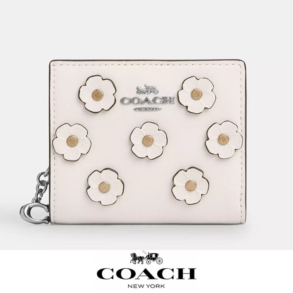 ❤️ Snap Wallet With Floral Applique